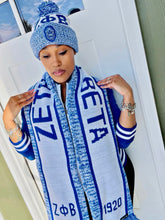 Zeta White Scarf & Hat Set