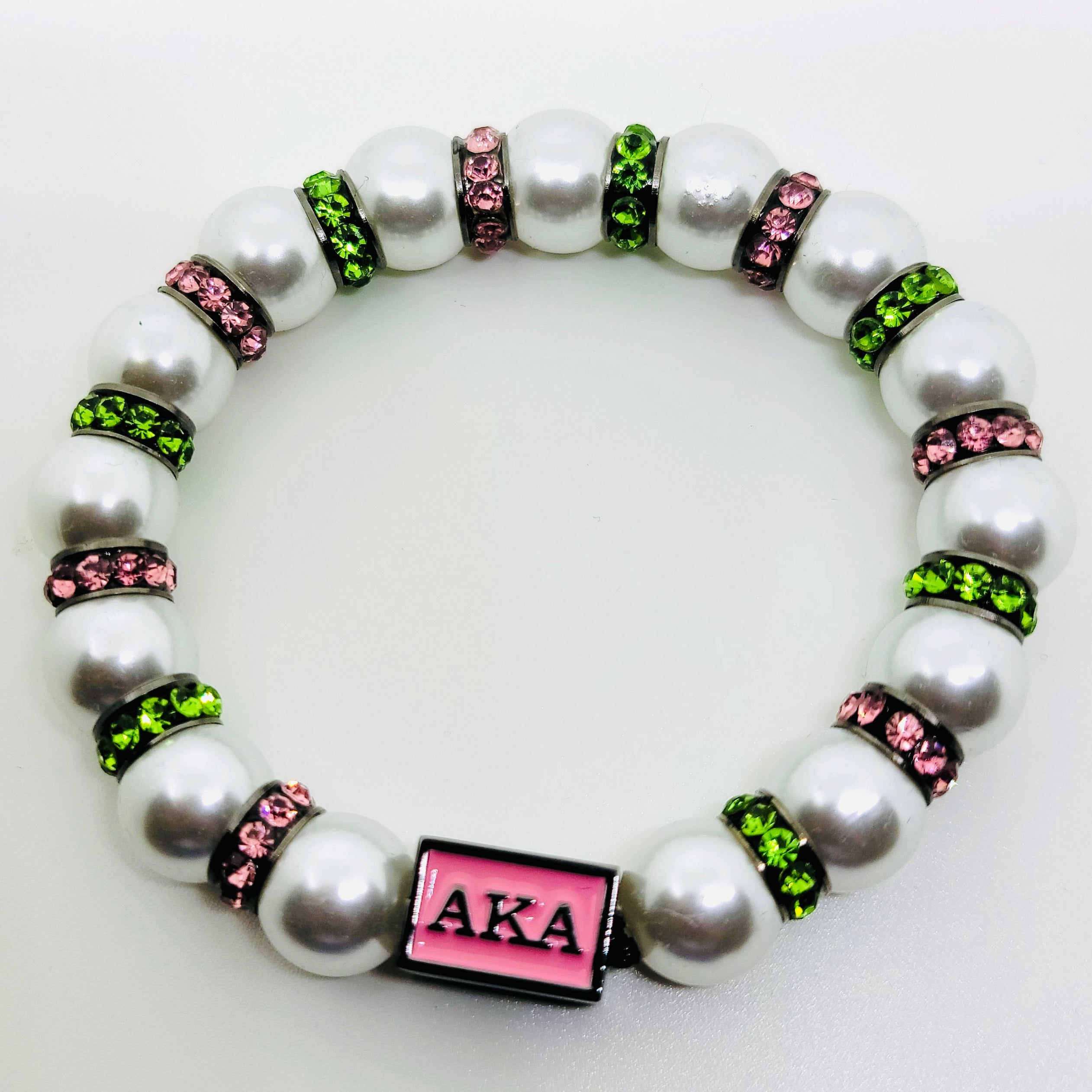 Aka pearl bracelet store