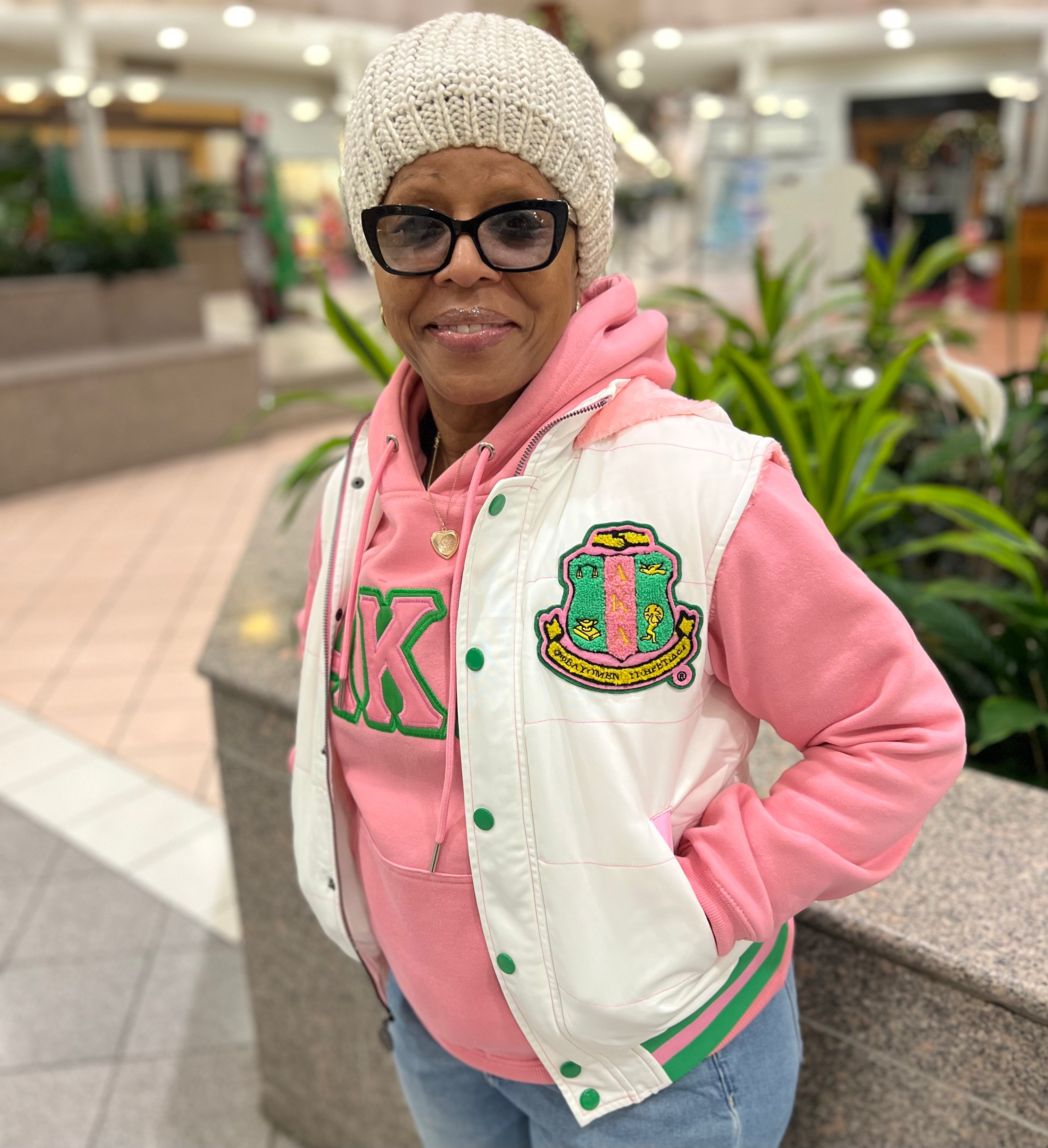AKA Hooded Puffer Vest Sherpa Lining Read Description The King McNeal Collection