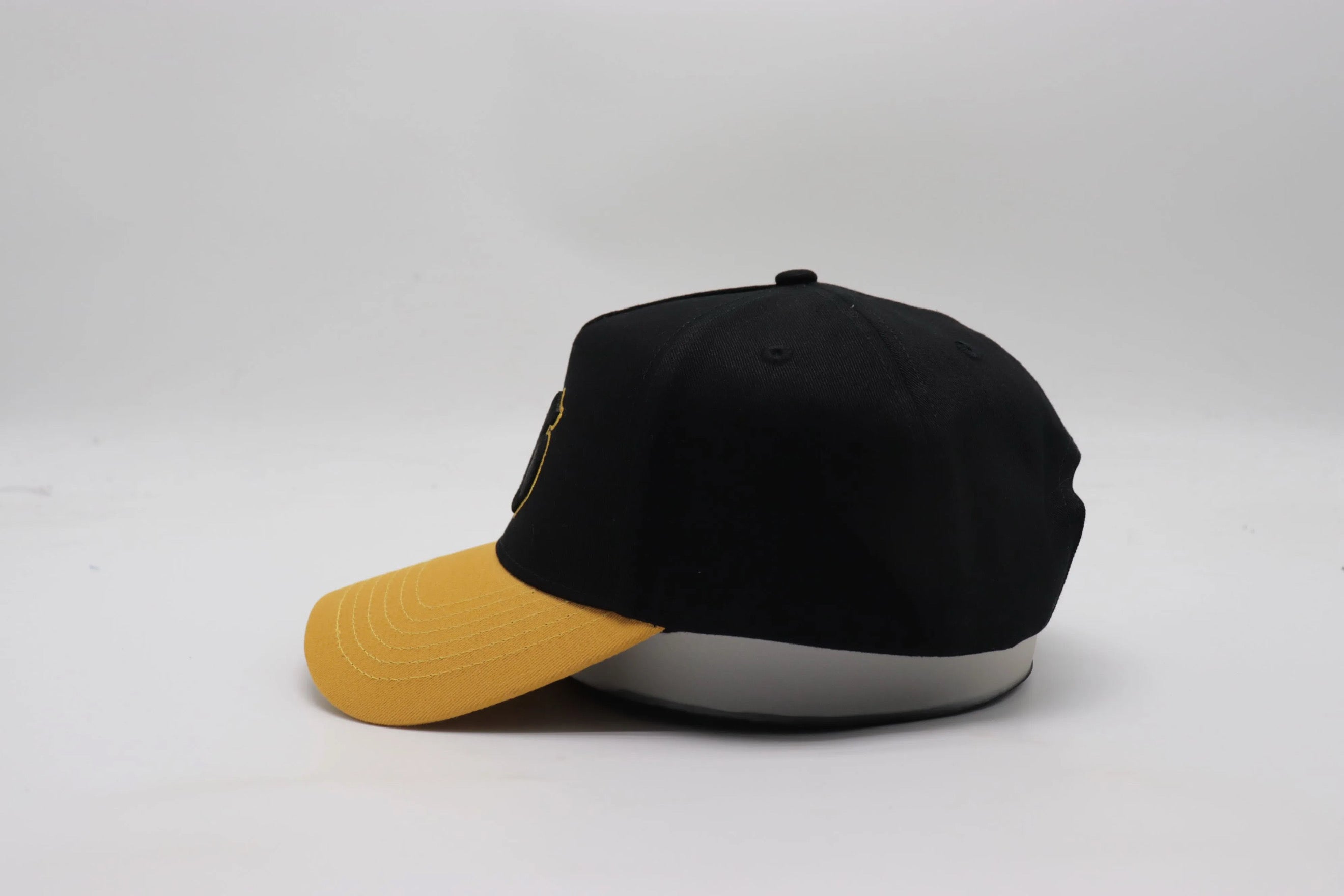 Alpha 06 Snapback Hat