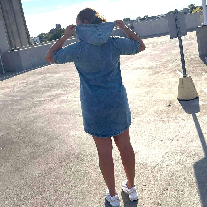 hooded denim dress Pockets Long Sleeve Denim Hoodie, Dani Sweatshirt Mini Dress in Blue, Size XL, For Streetwear