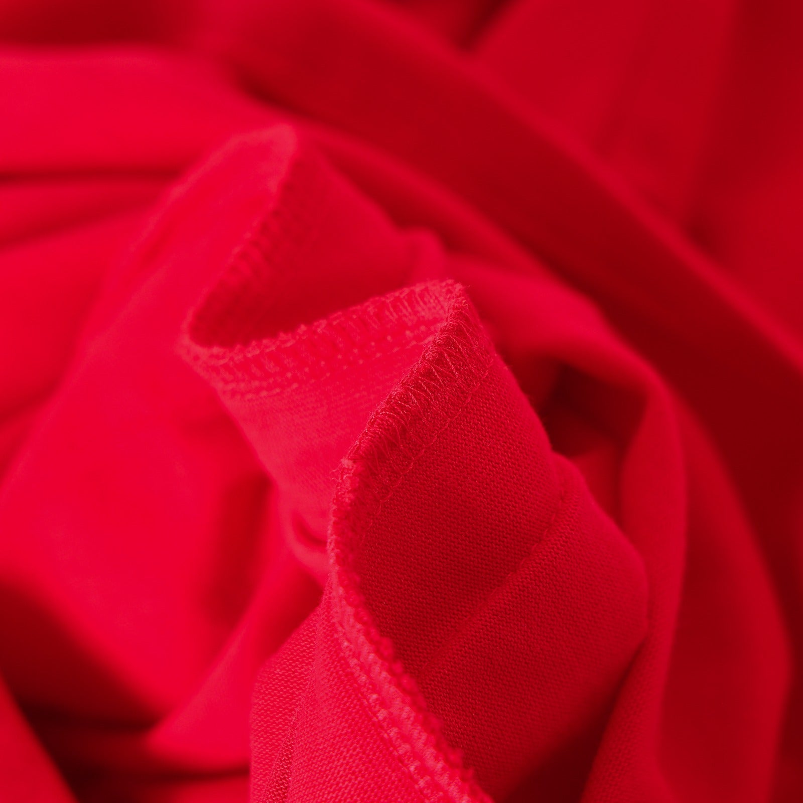 Delta Red Tapered Embossed Crest Premium Shirt