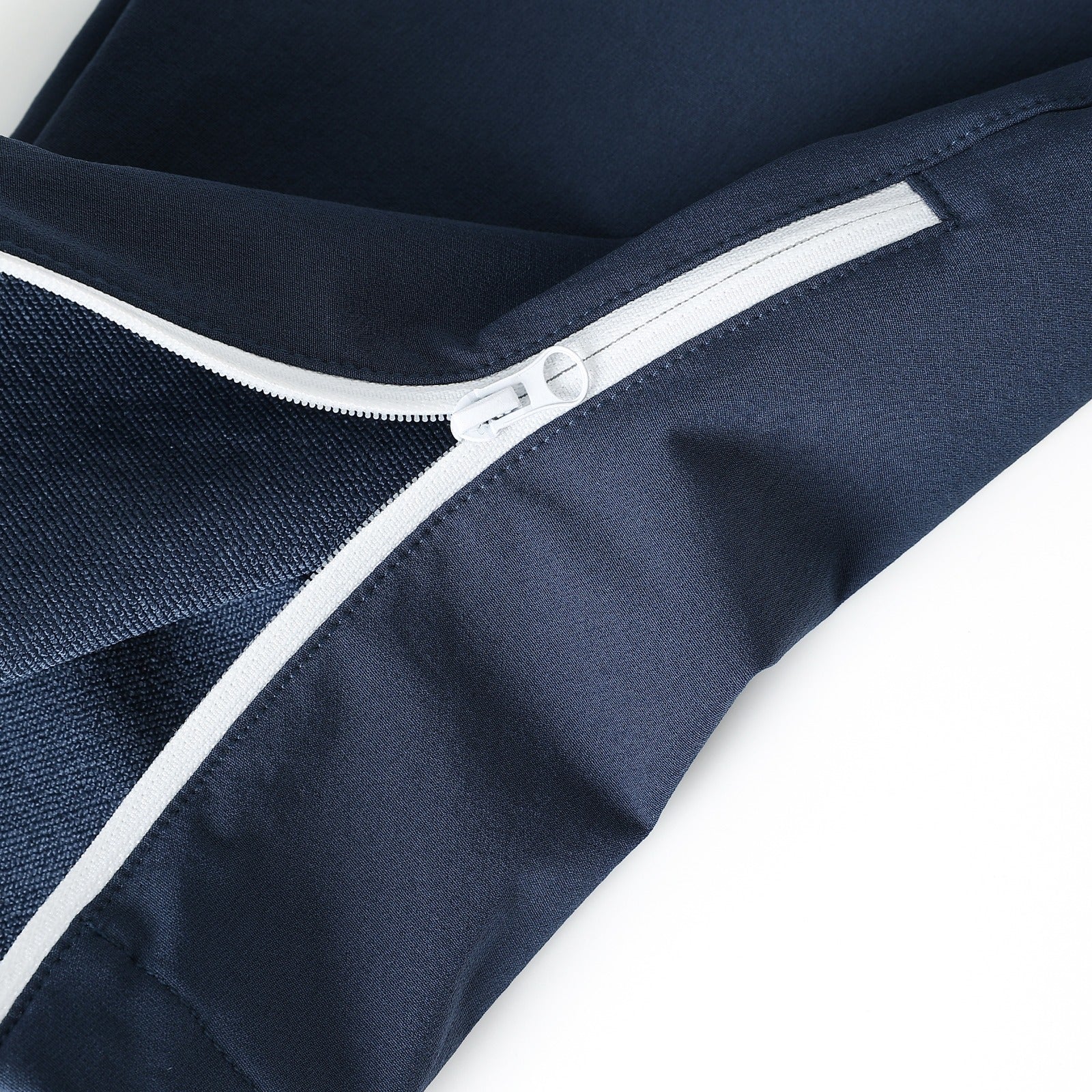 Howard University Windbreaker Tech Pants (Unisex)