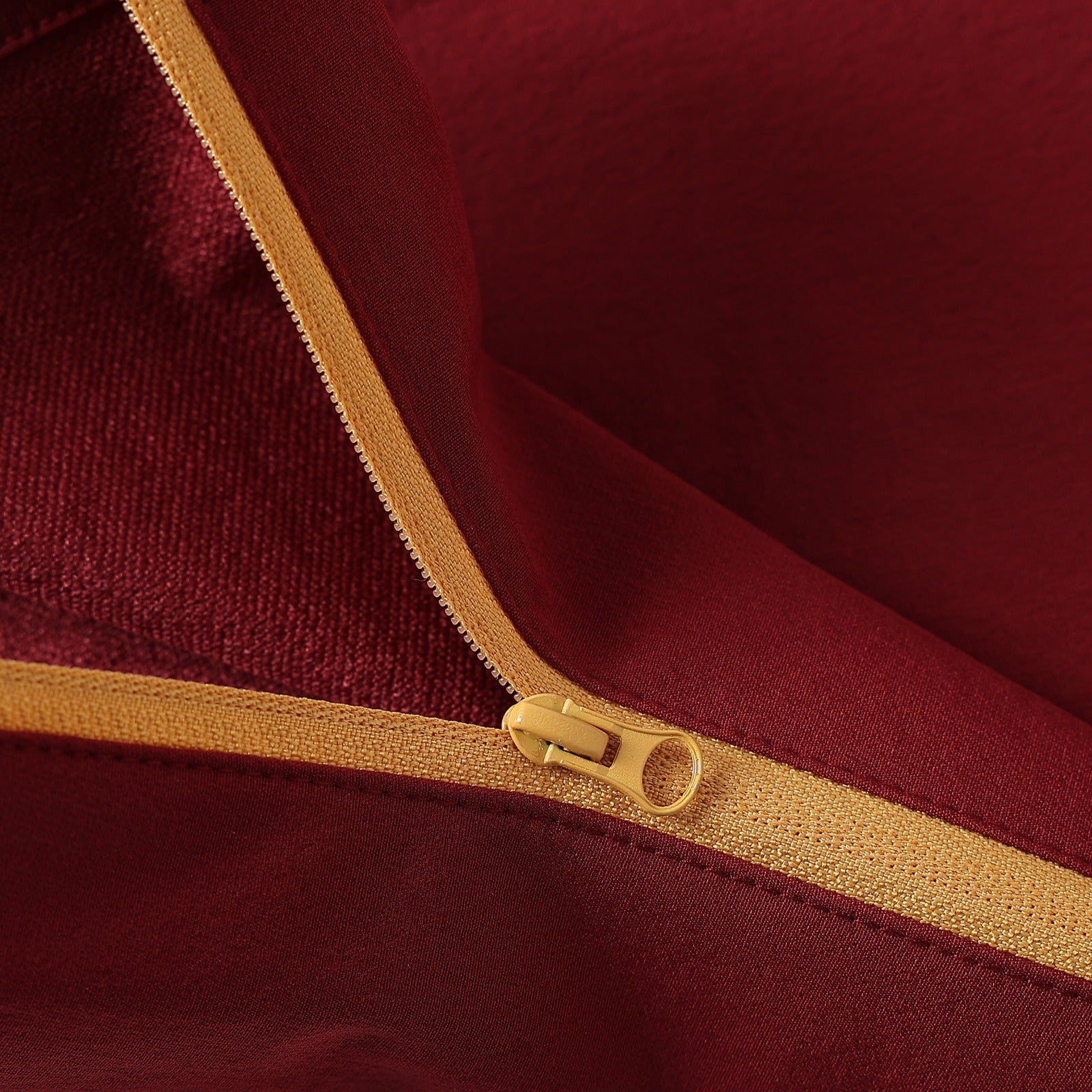 Bethune Cookman Windbreaker Tech Pants (Unisex)