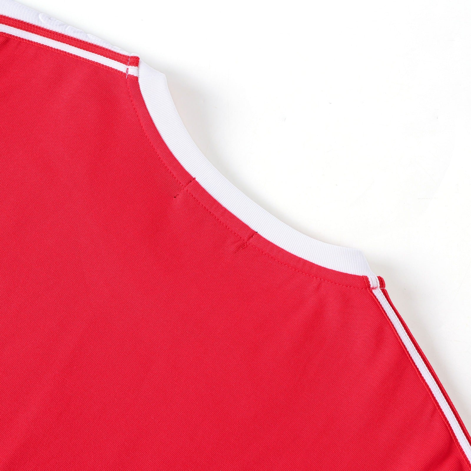 Delta Red Tapered Embossed Crest Premium Shirt