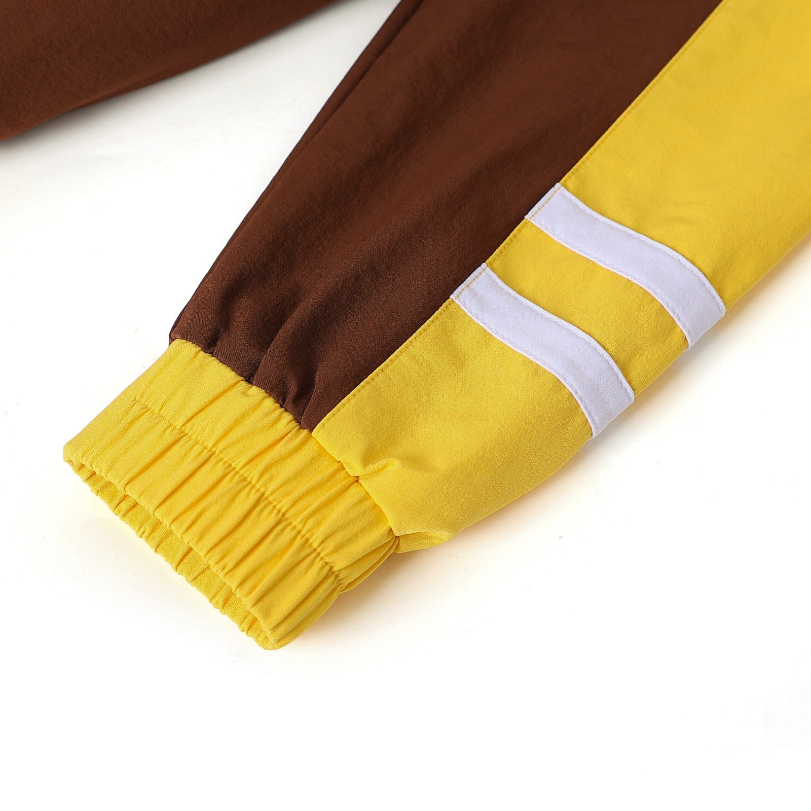 Iota Brown Full Zip Windbreaker Tech