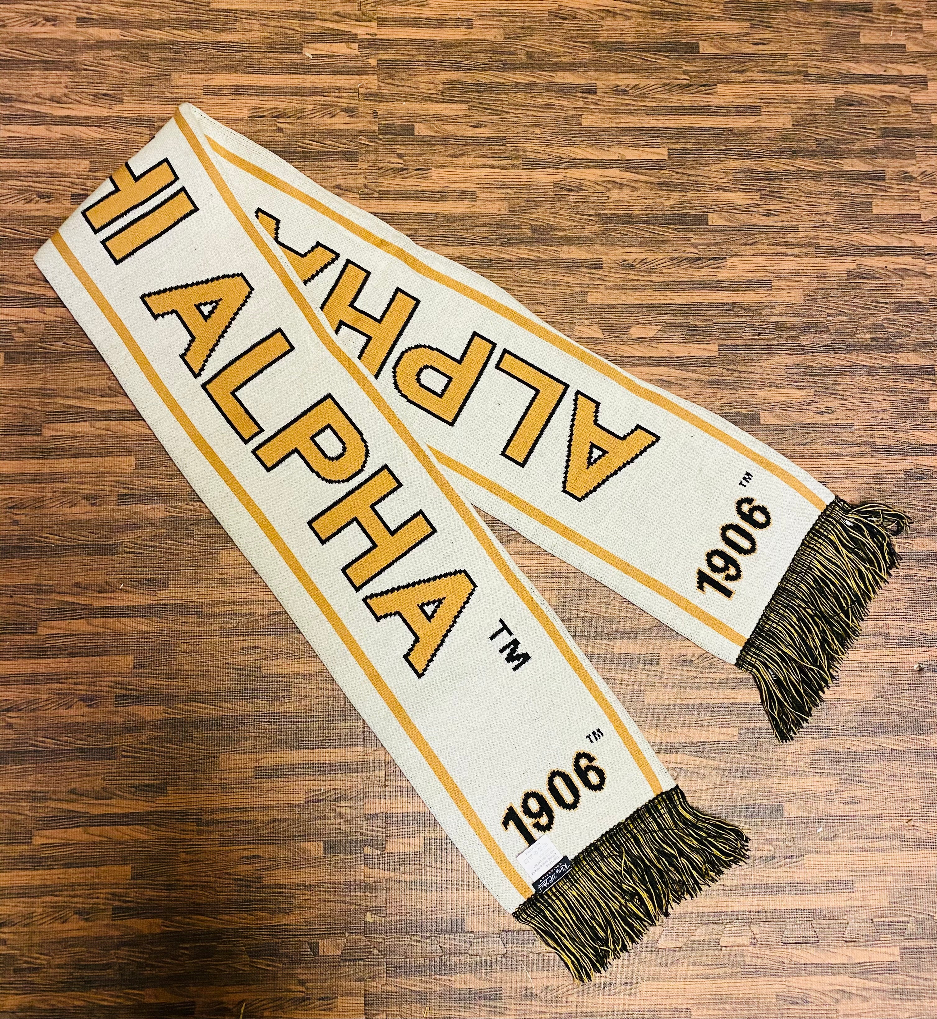 Alpha Scarf