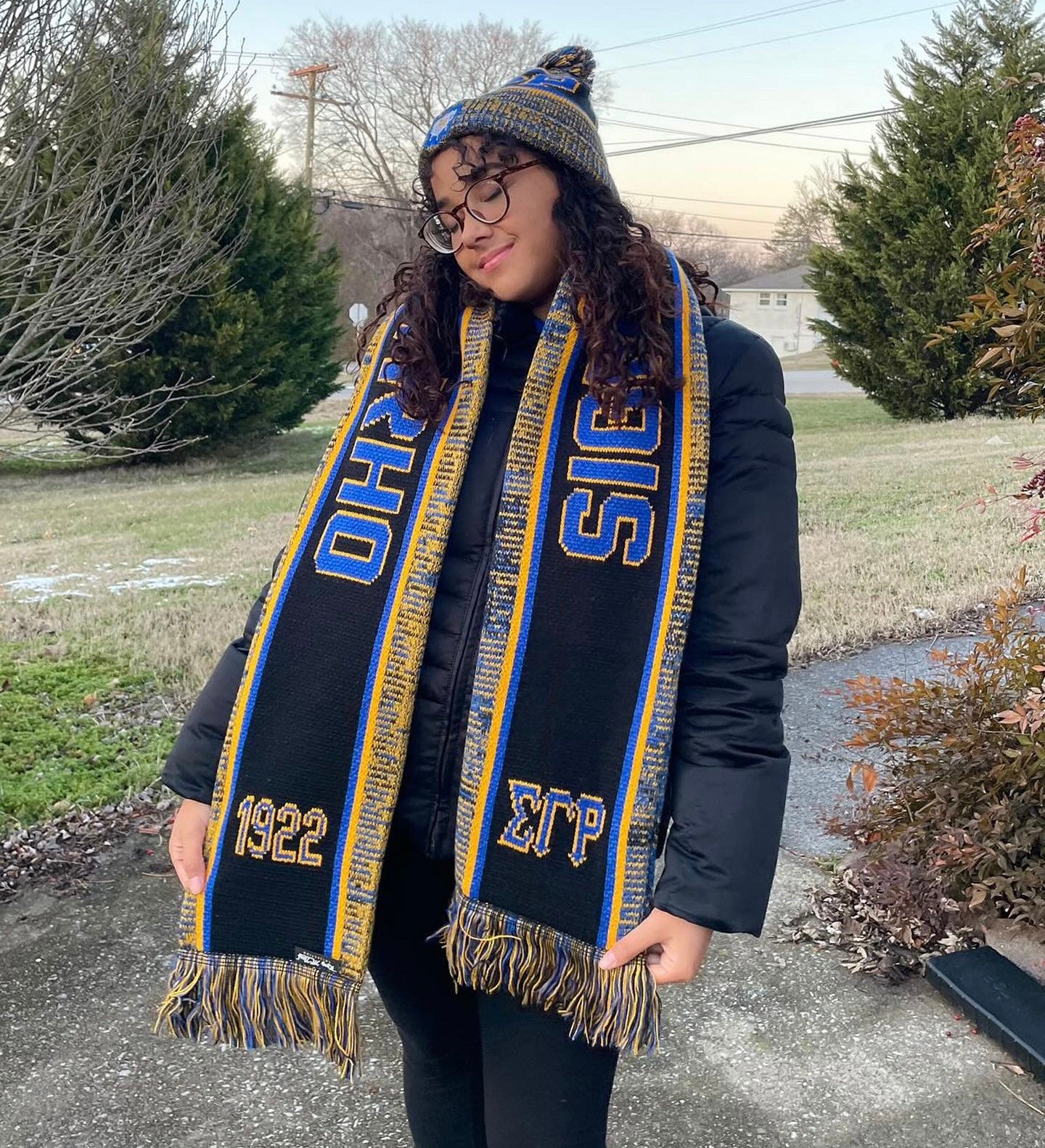 SGRho Black Scarf and Hat Set